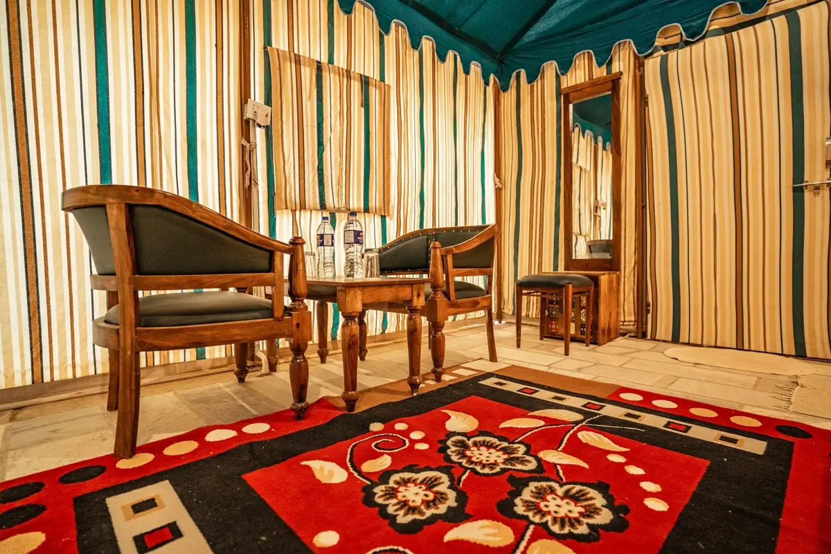 jaisalmer-desert-camp-seating-area
