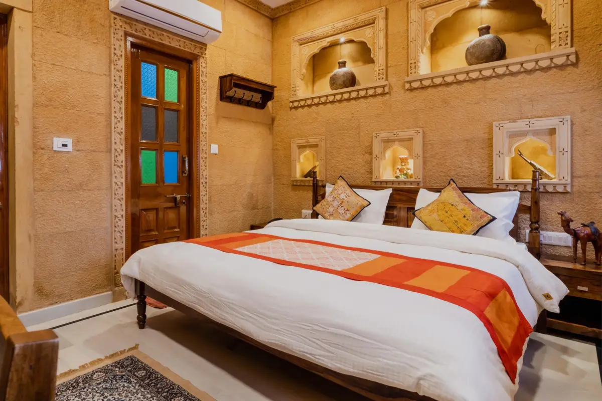 luxury-hotel-room-in-jaisalmer